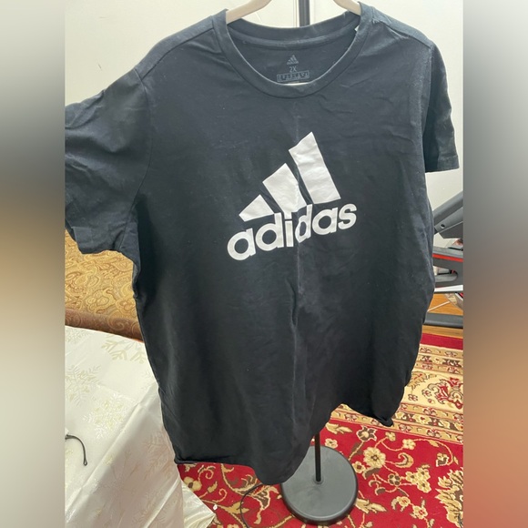 Adidas black long tee - Picture 2 of 3